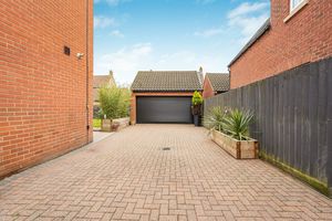 Photo 17- click for photo gallery